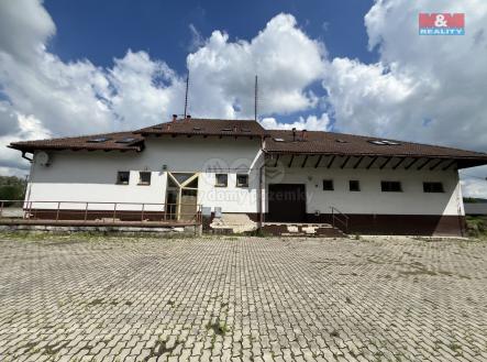 IMG_8302.jpeg | Prodej - obchodní prostor, 504 m²