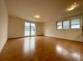 Pronájem bytu, 1+kk, 45 m²