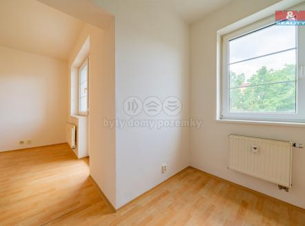 A7304742-HDR.jpg | Pronájem bytu, 1+1, 34 m²