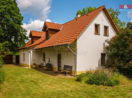 DŮM POHLED | Prodej - dům/vila, 175 m²