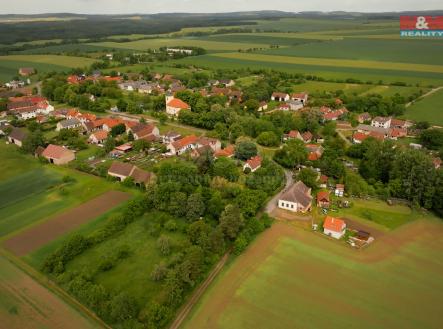 DŮM POHLED | Prodej - dům/vila, 175 m²