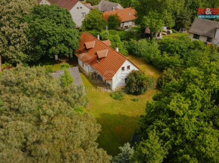 POHLED DŮM | Prodej - dům/vila, 175 m²