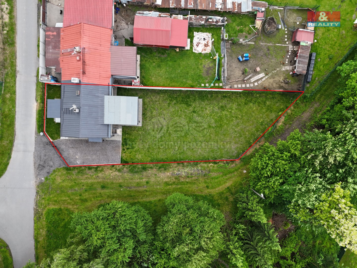 dji_fly_20250529_183408_0120_1748536957783_photo.jpg
