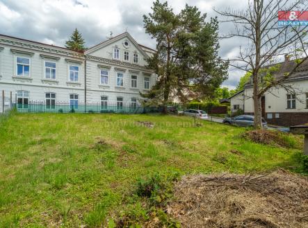 Zahrada horní | Prodej - pozemek pro bydlení, 722 m²