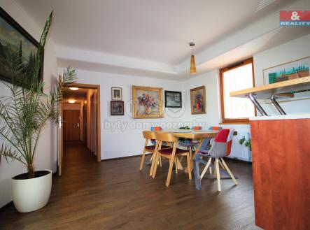 Obývací pokoj s kk | Pronájem bytu, 5+kk, 100 m²