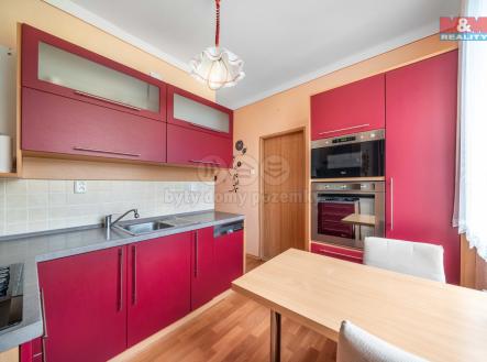 a11.jpg | Prodej bytu, 2+1, 56 m²
