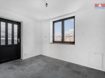 vstupní chodba pro byt 3+kk a 4+kk | Prodej bytu, 3+kk, 64 m²