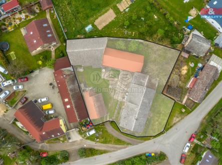 pozemek | Prodej - dům/vila, 160 m²