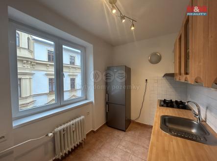 kuchyně | Pronájem bytu, 2+1, 48 m²