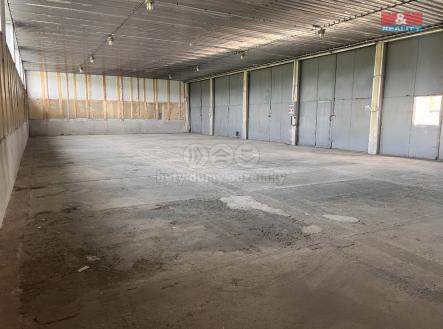 IMG_9263~4.jpg | Pronájem - skladovací prostor, 120 m²