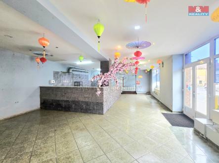 20250601_130937.jpg | Pronájem - restaurace, 426 m²