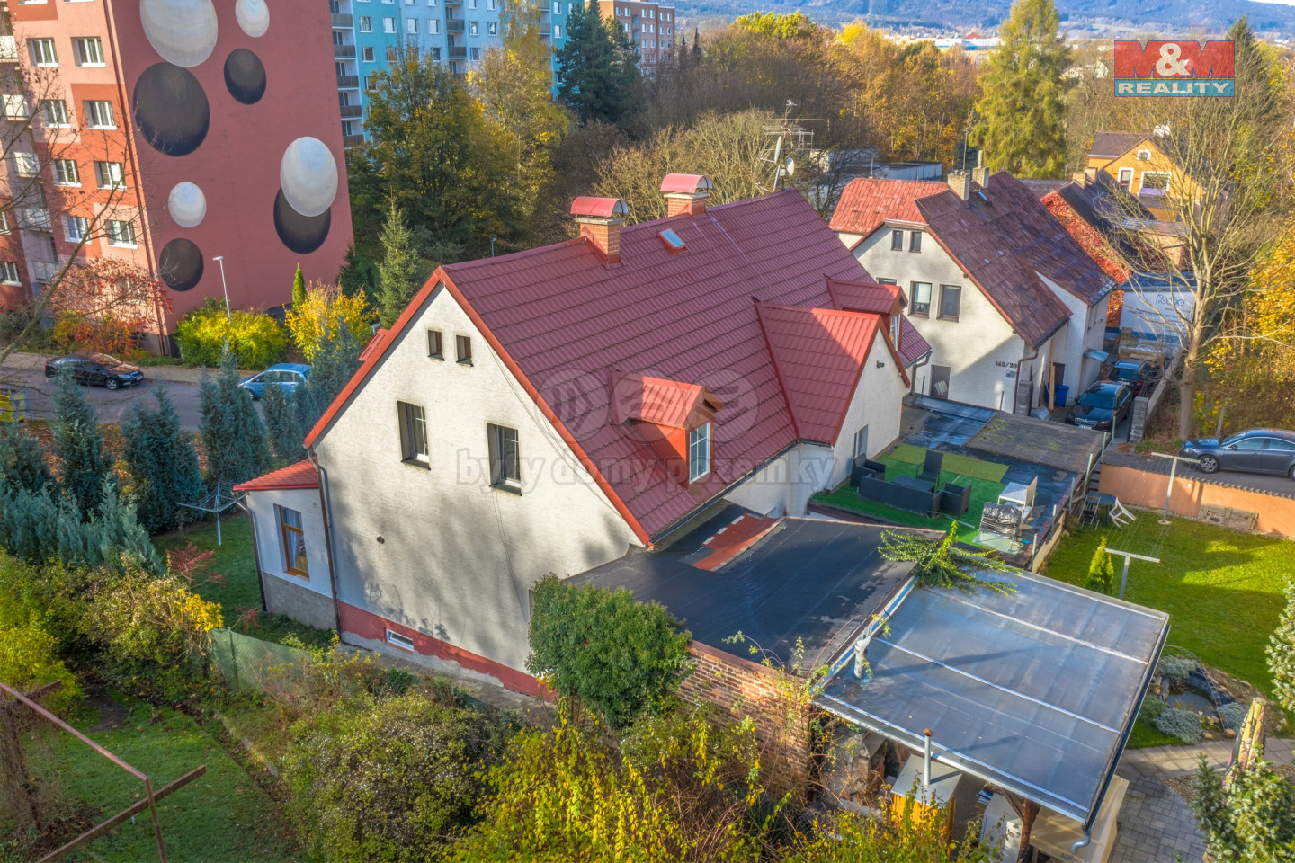 F37B0002-HDR.jpg