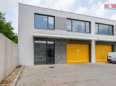 Pronájem - obchodní prostor, 349 m²