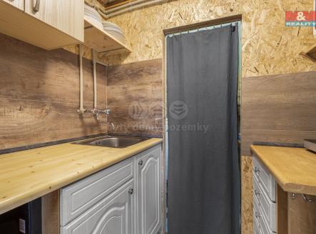 Kuchyně | Prodej - chata/rekreační objekt, 28 m²