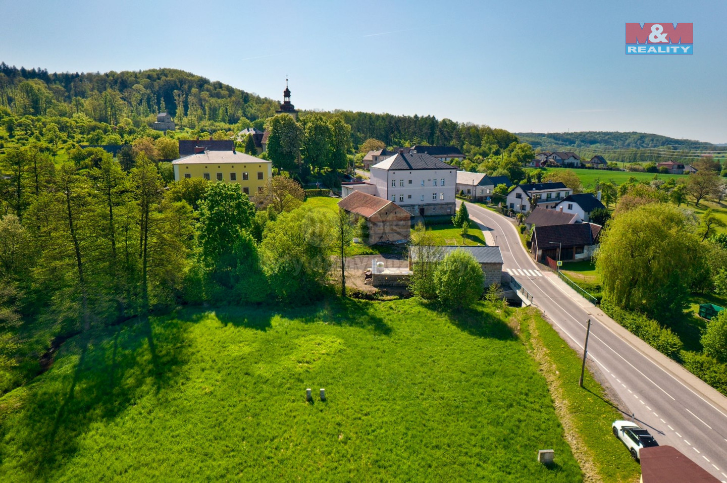 a7d96f27-2f0f-4f38-b4aa-da43f23dce11.jpg