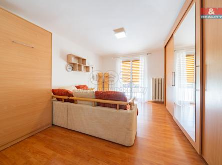 A7303266-HDR.jpg | Pronájem bytu, 1+1, 49 m²