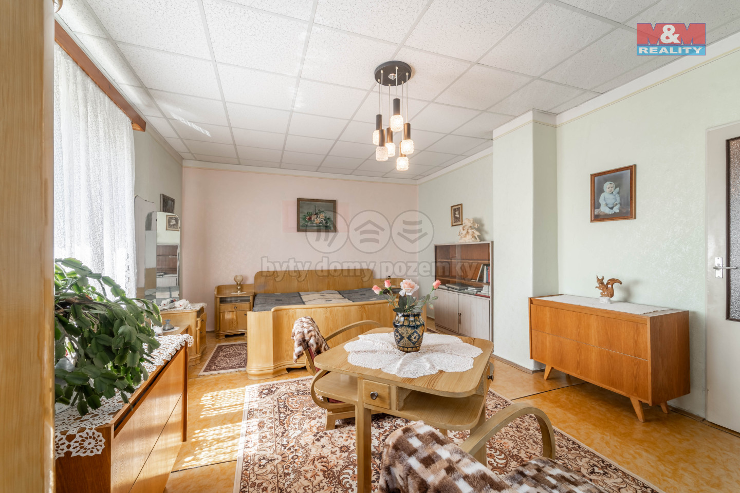 SKR02080-HDR.jpg