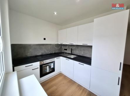 IMG-20250530-WA0004.jpg | Prodej bytu, 2+1, 56 m²
