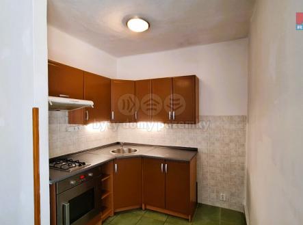 . | Pronájem bytu, 1+kk, 37 m²