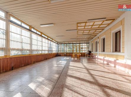12.jpg | Prodej - dům/vila, 1 700 m²