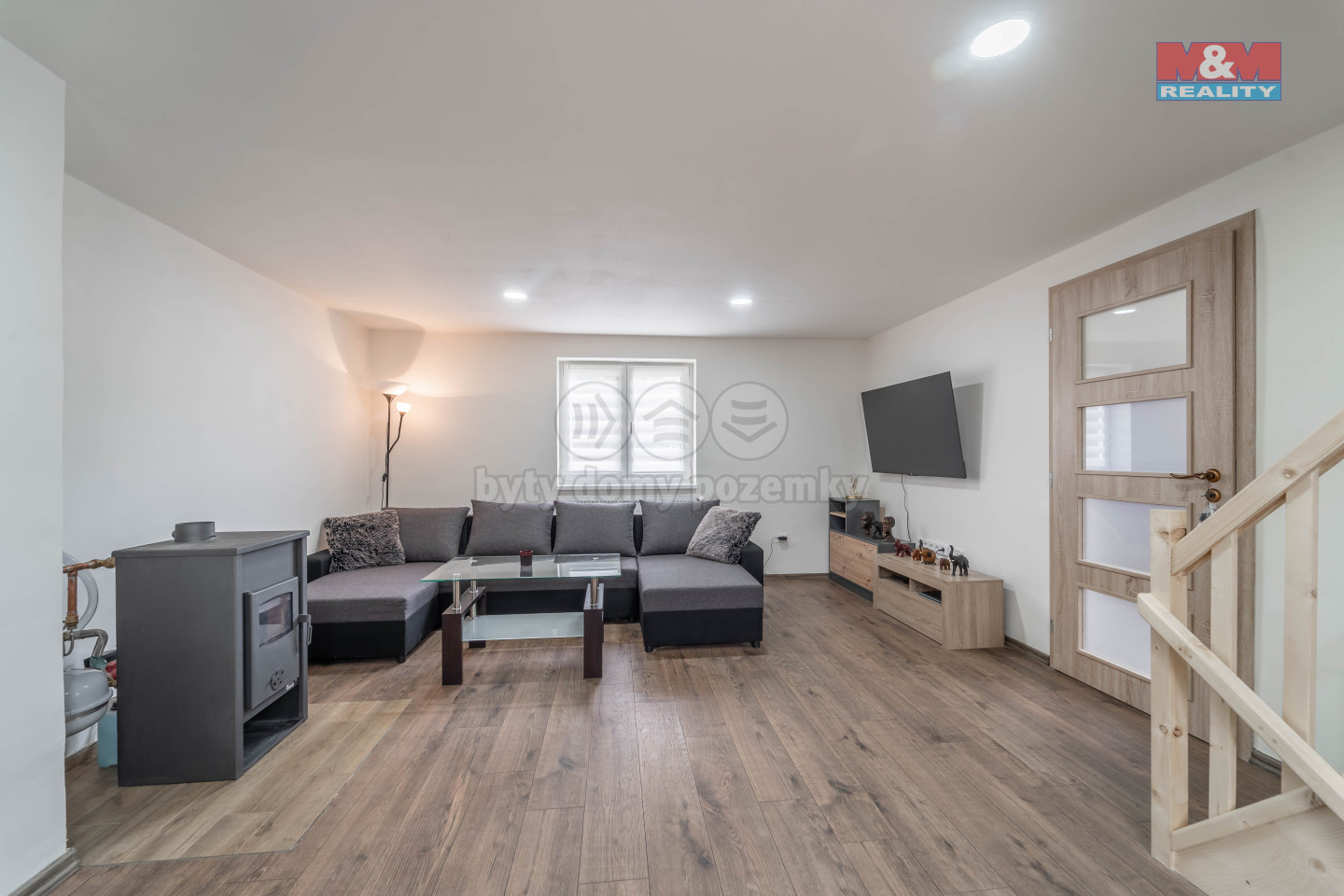 SKR01480-HDR.jpg