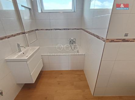 koupelna1.jpg | Prodej bytu, 2+kk, 46 m²