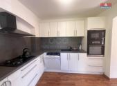 Pronájem bytu, 3+1, 90 m²