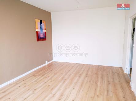 pokoj s lodžií | Pronájem bytu, 2+1, 61 m²