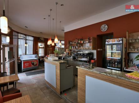 1.jpg | Pronájem - obchodní prostor, 118 m²