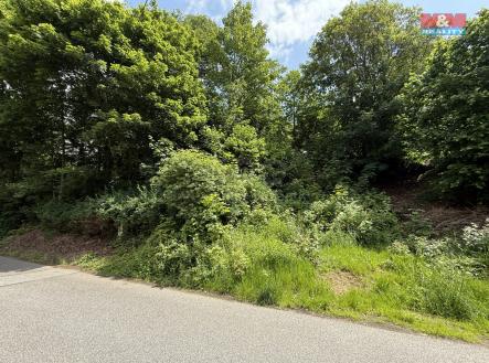 příjezdová komunikace | Prodej - pozemek pro bydlení, 1 052 m²