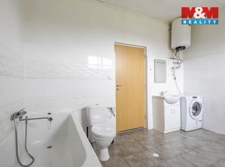 koupelna v prvním patře | Prodej - dům/vila, 315 m²