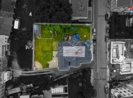 Vyznačení domu a pozemku | Prodej - dům/vila, 237 m²