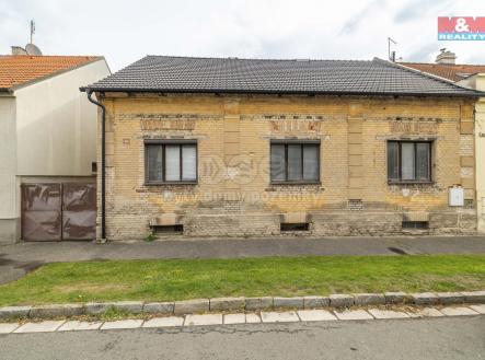 . | Prodej - dům/vila, 220 m²
