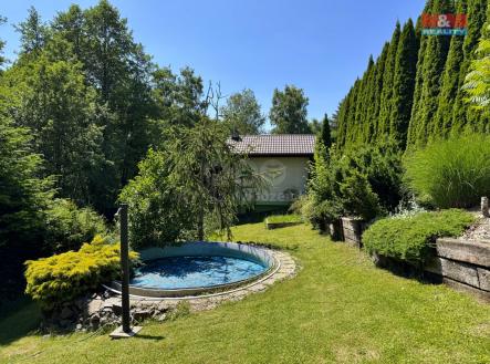 Bazén a zahrada | Prodej - chata/rekreační objekt, 50 m²