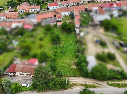 12933504-d474-4406-8e00-40da22c48ba6.jpeg | Prodej - pozemek pro bydlení, 2 068 m²