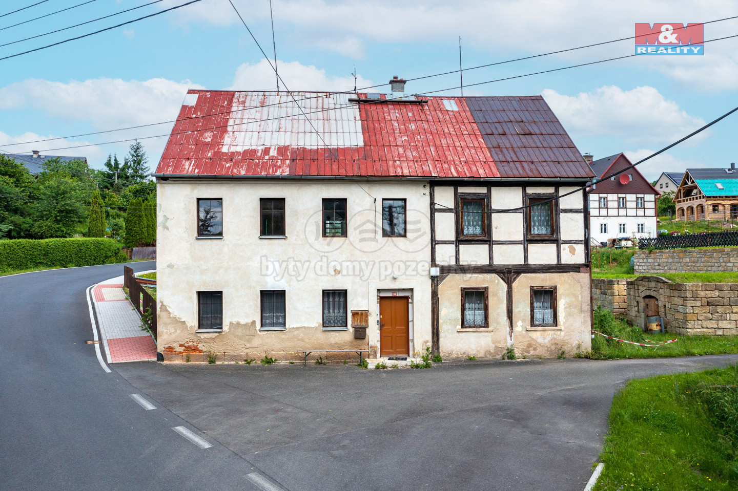 pohled na dům