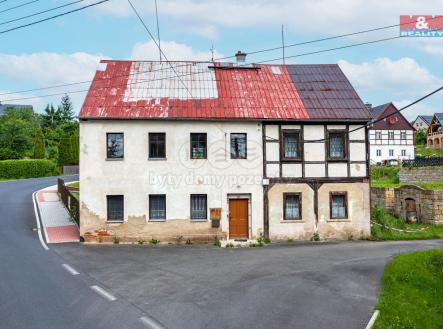 pohled na dům | Prodej - dům/vila, 268 m²