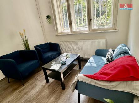 prostor | Pronájem - obchodní prostor, 12 m²