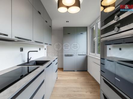 GH6A0256-Enhanced-NR-Edit kopie.jpg | Prodej bytu, 3+1, 68 m²