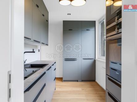 GH6A0166-Enhanced-NR-Edit kopie.jpg | Prodej bytu, 3+1, 68 m²
