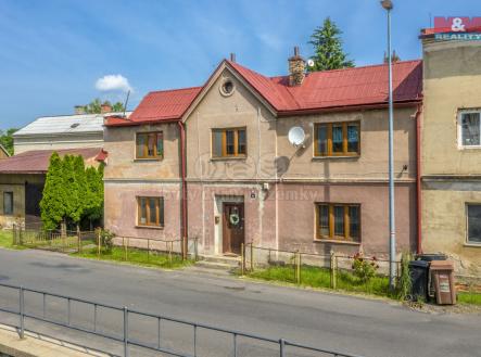 Pohled na dům | Prodej - dům/vila, 150 m²