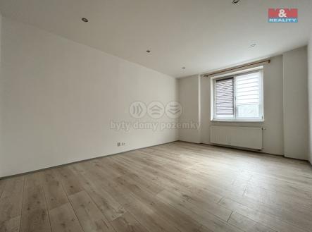 Pokoj | Pronájem bytu, 1+1, 38 m²