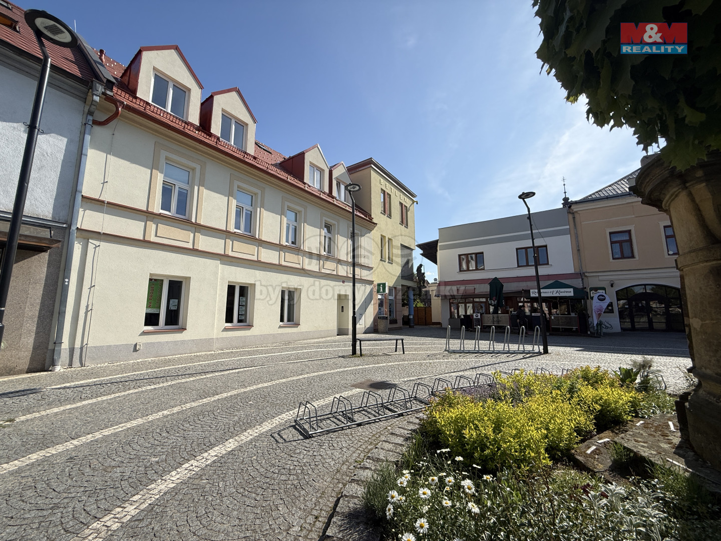 dům
