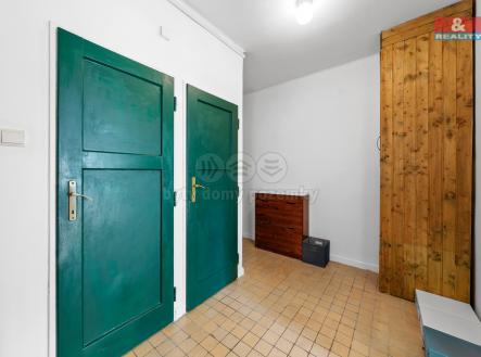 Tr╠îi╠üda Budovatelu╠Ő 2389_18.jpg | Prodej bytu, 2+1, 57 m²
