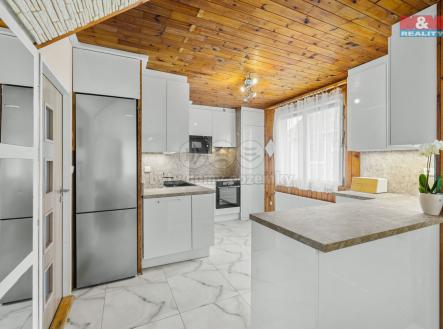 6.jpg | Prodej - dům/vila, 220 m²