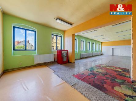prodejna 2 NP | Prodej - obchodní prostor, 773 m²