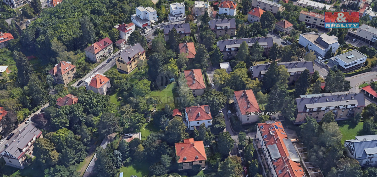Pohled shora 2.jpg