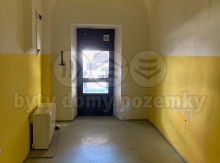 IMG_9891.jpeg | Pronájem - obchodní prostor, 80 m²
