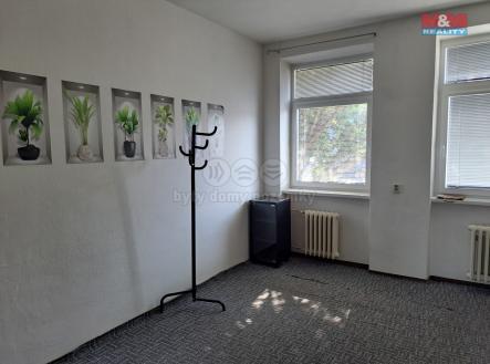 20250612_091935.jpg | Pronájem - kanceláře, 70 m²