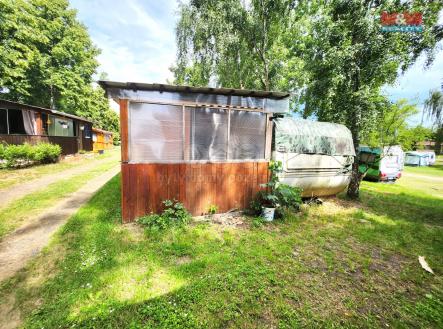 pohled z boku | Prodej - chata/rekreační objekt, 40 m²
